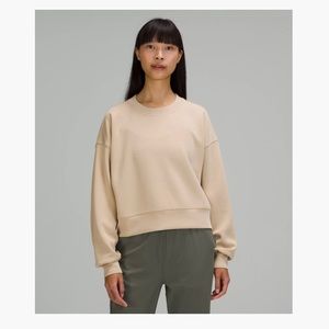 Lululemon - Softstreme Perfectly Oversized Cropped Crew - Tan / Trench - Size 8